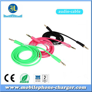 Audio video Cable de piezas de automóviles, 3.5 entrada de Audio adaptador de Cable para <span class=keywords><strong>el</strong></span> teléfono móvil, Mp3, Altavoz - Product Image 1