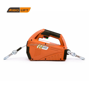 Cabestan guindeau 550 lb 8 M avec télécommande - Product Image 1