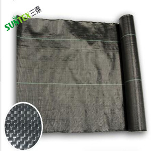 Couverture <span class=keywords><strong>de</strong></span> sol en tissu barrière contre les mauvaises herbes pour la plantation, 100GSM 4x100M tissu <span class=keywords><strong>de</strong></span> paillis anti-mauvaises herbes - Product Image 2