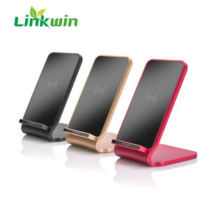 2017 vente chaude QI chargeur <span class=keywords><strong>sans</strong></span> <span class=keywords><strong>fil</strong></span> pour <span class=keywords><strong>iphone</strong></span> <span class=keywords><strong>8</strong></span> <span class=keywords><strong>8</strong></span> plus X charge rapide avec logo personnalisé - Product Image 4