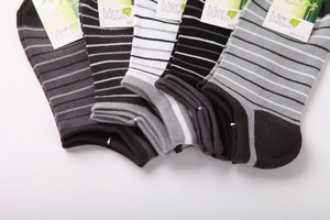 Wholesale <strong>Men's</strong> Bamboo Fiber <strong>Ankle</strong> <strong>Socks</strong> Colorful Stripe Casual Breathable Summer <strong>Socks</strong> Custom Packing Absorb Sweat - Product Image 4