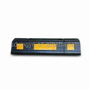 Heavy duty car outdoor Traffic street road parking hump bump yellow black durable rubber speed ramp