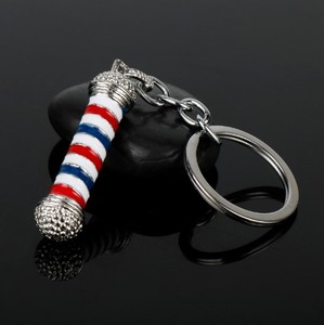 Nouveau <span class=keywords><strong>porte</strong></span>-clés poteau <span class=keywords><strong>de</strong></span> barbier 3D 2025, bijoux fantaisie, collier <span class=keywords><strong>porte</strong></span>-clés, <span class=keywords><strong>porte</strong></span>-clés hip-hop, poteau <span class=keywords><strong>de</strong></span> barbier, coiffeur - Product Image 4