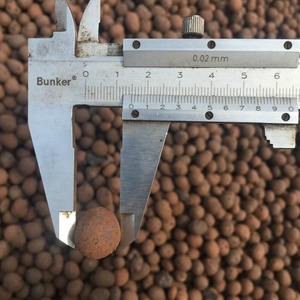 Argile expansée en gros pour aquaponie et hydroponie, pour améliorer la qualité du sol, à mélanger avec de la tourbe de coco - Product Image 1