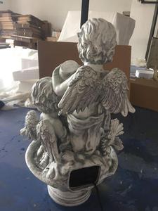 Fontaine solaire d'extérieur en résine en forme d'ange avec <span class=keywords><strong>design</strong></span> étanche fait main, style Art Déco - Product Image 2
