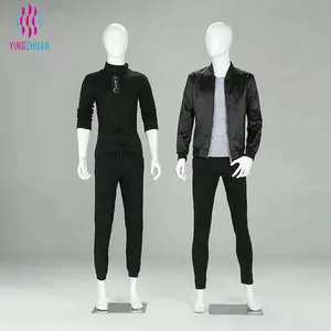 Homens manequim branco brilhante para loja de roupas