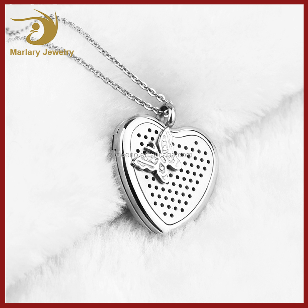 Gravé gratuit Logo En Acier Inoxydable Diffuseur Collier Entendre Forme Médaillon Pendentif avec Papillon Charme