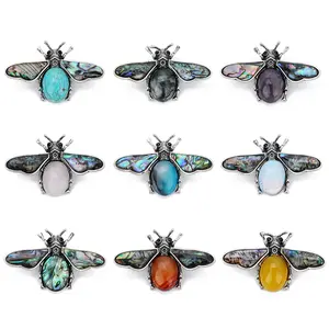 Abalone Wing Bee Pendant Brooch 55 × 34MM Natural Stone Crystal BroochためWomen Girls Mother Birthday Gift