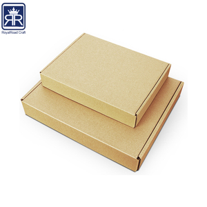 Caja de papel para <span class=keywords><strong>pizza</strong></span> hecha a mano con ventana 18041803 cartón corrugado laminación mate en relieve revestimiento UV - Product Image 2