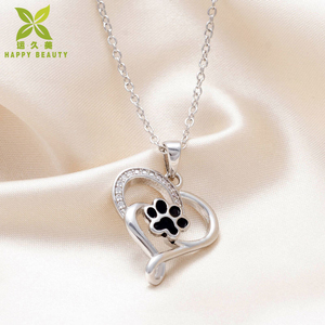 अनुकूलित पिल्ला कुत्ता पालतू पंजा प्रिंट हार प्यार दिल के आकार का लटकन हार - Product Image 3