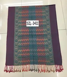 2023 New coming Zhejiang jacquard geometric zigzag shawls wholesale reversible 100%viscose factory weave pashmina scarf