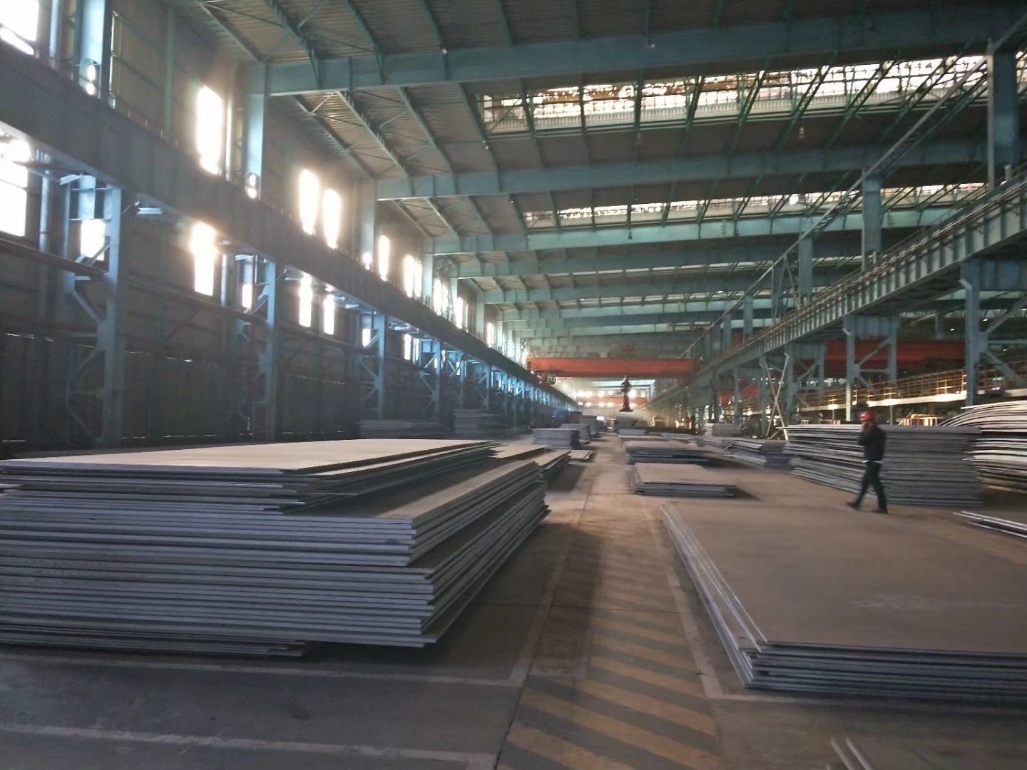 石の粉砕機のバケツ ワゴンは鋼鉄摩耗の版NM450 NM500 XA500を使用する 3