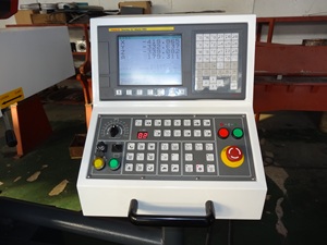 TXK68 <span class=keywords><strong>TTMC</strong></span> CNC Horizontal, perçage et fraisage de métaux, machine de perçage CNC Mitsubishi, machine de fraisage à broche BT50 - Product Image 2