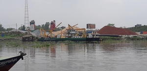 เรือขุดดินไฮดรอลิกแบบดูดขนาด 28 <span class=keywords><strong>นิ้ว</strong></span>/26 <span class=keywords><strong>นิ้ว</strong></span> 6000 ลูกบาศก์เมตร/ชั่วโมง จากจีน สำหรับขุดทรายและ<span class=keywords><strong>โคลน</strong></span> และงานเติมเต็ม - Product Image 6