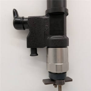 4HK1 6HK1ดีเซลหัว<span class=keywords><strong>ฉีด</strong></span>8-97609788-3 095000-6363 095000-6364ดีเซลหัว<span class=keywords><strong>ฉีด</strong></span>น้ำมันเชื้อเพลิงทั่วไปสำหรับอีซูซุ700จุด FTR - Product Image 2