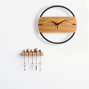 12 pouces Créatif Moderne Simple en Bois de Cadre En Acier Surface Horloge Murale Silencieuse