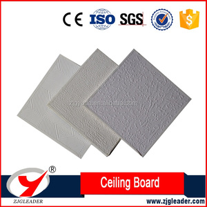 Azulejos de techo de PVC con aislamiento térmico ignífugo a prueba de agua, paneles de rejilla decorativos en China, superficie laminada hecha de plástico de <span class=keywords><strong>aluminio</strong></span> - Product Image 3
