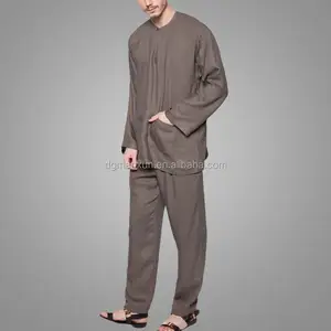 工厂批发在线穆斯林男子伊斯兰服装舒适Baju Melayu套装阿拉伯Jubba设计上衣配裤子套装