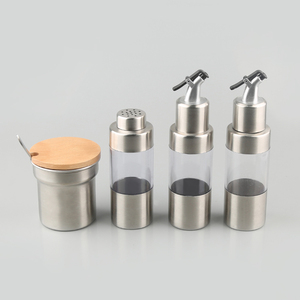 Juego de condimentos de <span class=keywords><strong>acero</strong></span> <span class=keywords><strong>inoxidable</strong></span> de estilo nórdico, juego de dispensador de aceite y vinagre con base de Bambú - Product Image 3
