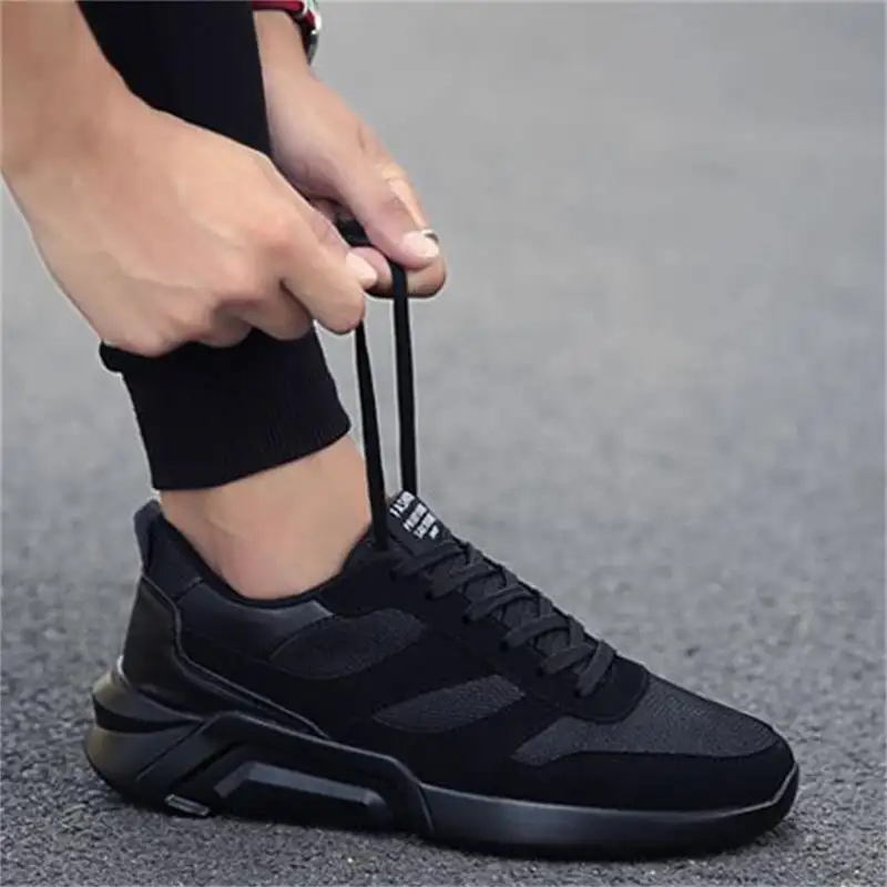 High quality summer Light Weight cheap action sports running shoes men and sneakers