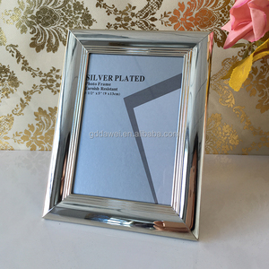 <span class=keywords><strong>Cadre</strong></span> <span class=keywords><strong>photo</strong></span> en <span class=keywords><strong>verre</strong></span> plaqué argent, décoratif, large face, métal, 3 pièces - Product Image 3