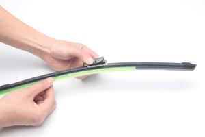 Balais d'<span class=keywords><strong>essuie</strong></span>-<span class=keywords><strong>glace</strong></span> avant pour <span class=keywords><strong>Ford</strong></span> <span class=keywords><strong>Ka</strong></span> 2011 - 2013 - Product Image 3