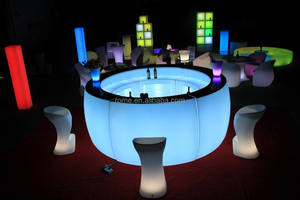 Neues Design Kommerzieller moderner Wein beleuchtete große LED-Barth eke zum Verkauf - Product Image 6