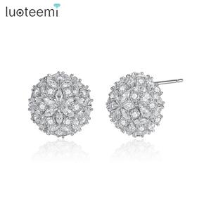 <span class=keywords><strong>Orecchini</strong></span> a Perno LUOTEEMI con Sfera di Fiori in Zirconia Cubica, Eleganti <span class=keywords><strong>Orecchini</strong></span> a Fiore in Zirconia per Donne - Product Image 1