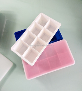 Hot bán Nhà Máy Giá Silicone 8 Ice Cube Tray với nắp. Khay hình khối lớn - Product Image 5