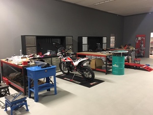 Gạch Lát Sàn Nhựa Pvc Esd Chống Tĩnh Điện Lồng Vào Nhau, Xưởng Sản Xuất Sàn Dẫn Điện - Product Image 4