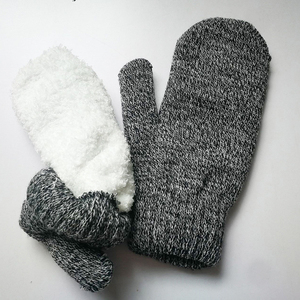 Mitaines promotionnelles bon marché de <span class=keywords><strong>haute</strong></span> qualité, mitaines unisexes personnalisées en tricot, gants d'hiver en acrylique - Product Image 3