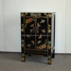 中国古色古香的卧室家具床头柜