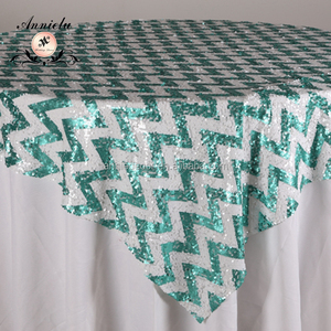 Fantaisie <span class=keywords><strong>Blanc</strong></span> et <span class=keywords><strong>champagne</strong></span> sequin chevron couverture <span class=keywords><strong>de</strong></span> table <span class=keywords><strong>de</strong></span> mariage - Product Image 1