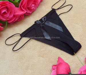 Mode dentelle transparent noir femme portant sexy culottes - Product Image 2