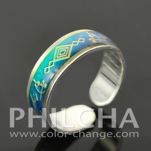 Anillo de banda de humor de cambio de color de puño de metal con patrón egipcio - Product Image 6