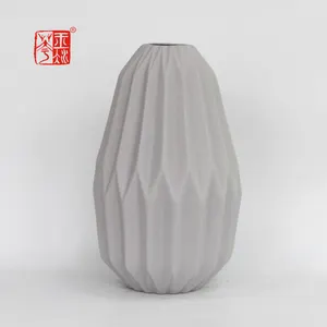 12 pcs/carton, Stocklot antique vase unique vases en céramique usine de chaozhou