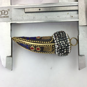Prezzo all'Ingrosso Gioielli Fatti a Mano <span class=keywords><strong>Ciondolo</strong></span> in <span class=keywords><strong>Corno</strong></span> del Nepal con Pietra Naturale per Gioielli Fai da Te - Product Image 4