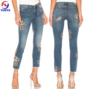 Nouveau design de broderie florale, <span class=keywords><strong>jean</strong></span> de haute qualité pour femmes, pantalon <span class=keywords><strong>avec</strong></span> poche arrière - Product Image 1