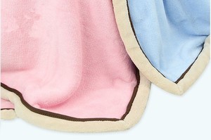 Nouveau populaire. <span class=keywords><strong>micro</strong></span>. coral couverture polaire pour bébé avec beau lapin brodé - Product Image 3