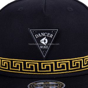 Mũ Hip Hop thêu logo tùy chỉnh OEM, chất lượng cao, kiểu <span class=keywords><strong>d</strong></span>áng cổ điển 5 tấm, mũ snapback trơn - Product Image 5