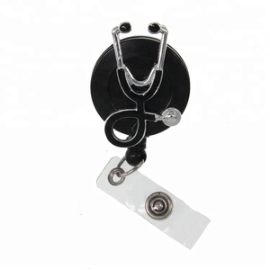 Bobine d'insigne rétractable en forme de stéthoscope en métal émaillé médical pour la décoration uniforme de porte-Badge d'accessoires d'infirmière - Product Image 3