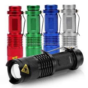 <span class=keywords><strong>Mini</strong></span> su geçirmez IPX5 1000 lümen 3 çalışma modu zumlanabilir taktik <span class=keywords><strong>torch</strong></span> el feneri 14500 li-on pil ve şarj cihazı ile <span class=keywords><strong>set</strong></span> - Product Image 3