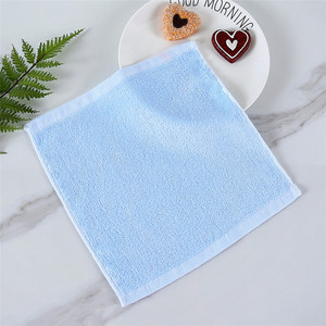 Petit Carré <span class=keywords><strong>Coton</strong></span> Visage Serviette Logo Personnalisé <span class=keywords><strong>Gant</strong></span> <span class=keywords><strong>De</strong></span> <span class=keywords><strong>Toilette</strong></span> Blanc Couleur - Product Image 6
