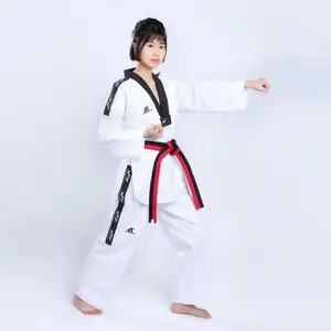 Ensemble complet de uniformes Taekwondo, vêtements d'arts martiaux de haute qualité, sur mesure