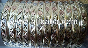 Bracelet indien du sud en or, plaqué or, bijoux meenakari - Product Image 2