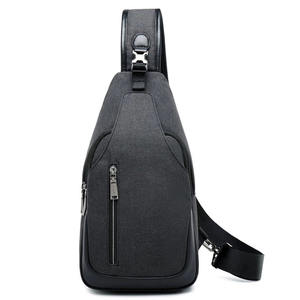 Özel logo PU deri bel çantası kadın göğüs çanta su geçirmez erkekler kalça fanny paketi su geçirmez deri erkek bel çantası - Product Image 4