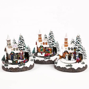 Set Rumah Desa Natal Mini Lampu LED, Lampu Polyresin Musik dengan Kereta Bergerak - Product Image 1