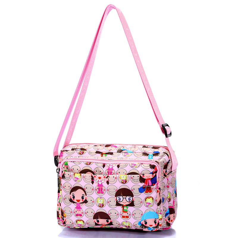 Bambola dal viso rosa