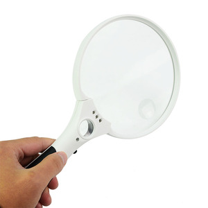 TH-607B Jumbo Size Illuminato A LED di Lettura Lente di Ingrandimento Lente di Ingrandimento Con La Luce del LED Dia.130mm Potenza 2X 4X <span class=keywords><strong>25X</strong></span> Per I Libri - Product Image 2