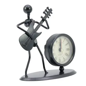 Valor de moda nueva llegada de música creativa de Metal de hierro hombre reloj de arte para la decoración de la casa